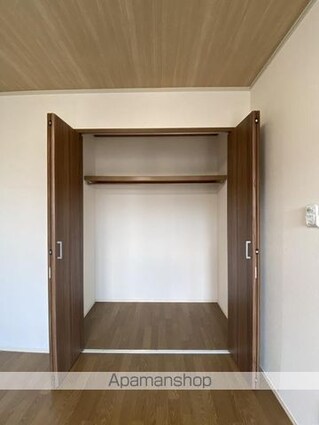 ファミール河野Ａ・Ｂ・Ｃ棟[2LDK/57.85m2]の収納