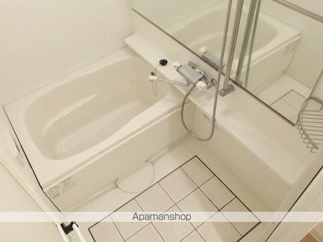 アレクサス ラ・ストラーダの内装写真