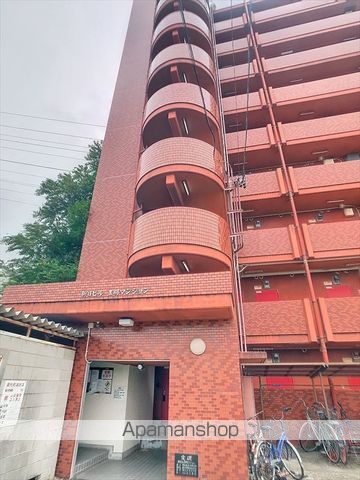 新日ビル豊明マンションの玄関写真