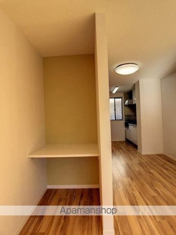フレグランス本市場Aの内装写真