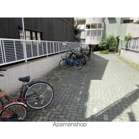 ハイメドーズの玄関写真