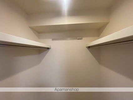 和歌山県和歌山市松江東４丁目[1LDK/44.2m2]の収納