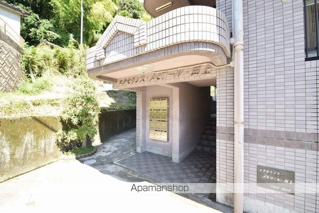 エクセランス・メモワール田上の玄関写真