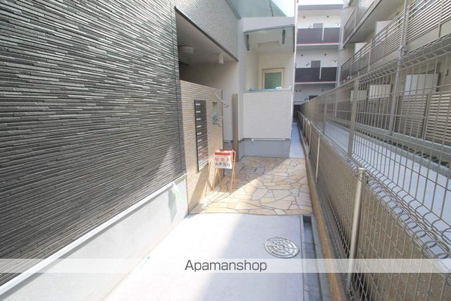 フジパレス庄内の玄関写真