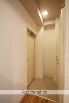 マンションＶＥＮＷ[1LDK/46m2]の玄関