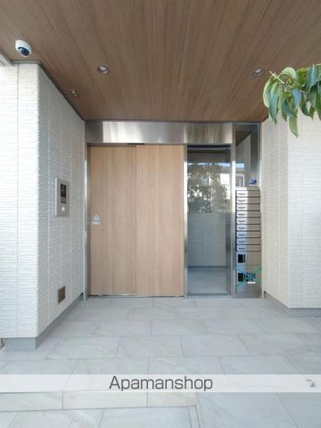SHAMAISON NORTH FIELDの玄関写真