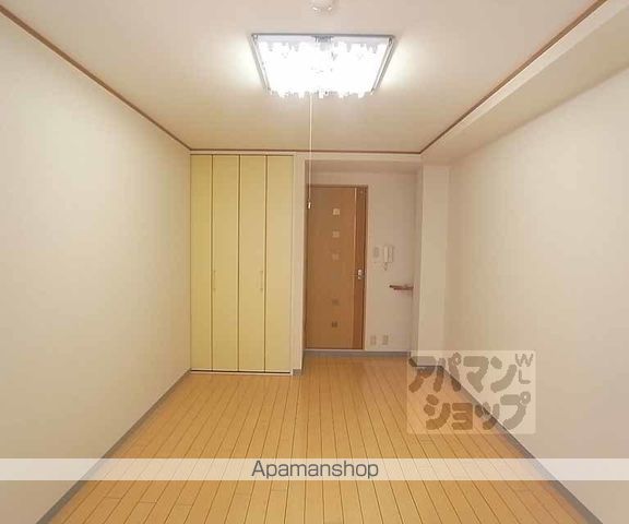エスカル2六角の内装写真