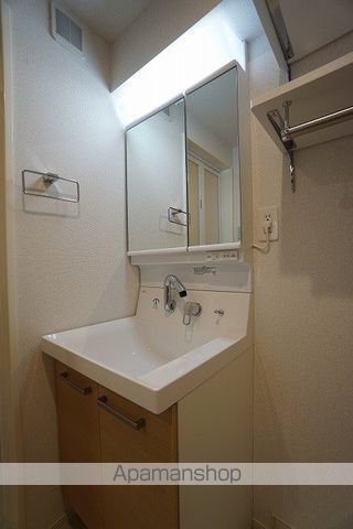 レジみん春日の内装写真