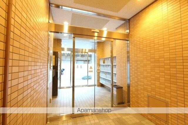 プライムアーバン川崎の玄関写真