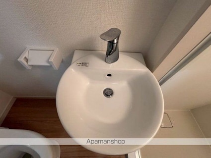 トモイエレジデンス中野[1K/12.52m2]の洗面所