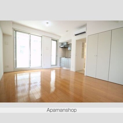 プライムアーバン四谷外苑東[1R/35.73m2]のリビング・居間1