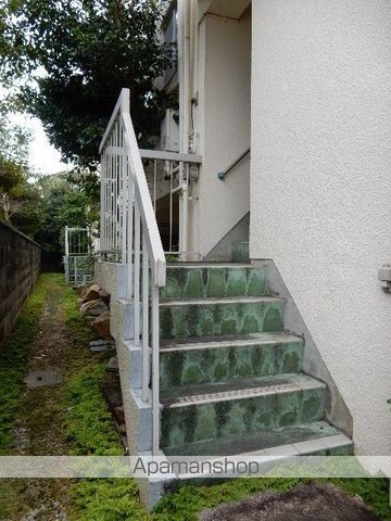 旭畔マンションの外観写真