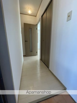 ダイヤモンドダスト[2LDK/53.72m2]の玄関