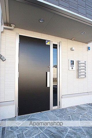 DーROOMアネシスの玄関写真