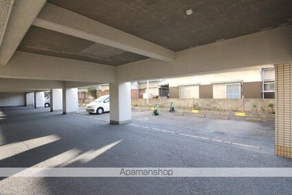 ｓｅｌｅコート１番館[1K/27m2]の駐車場2
