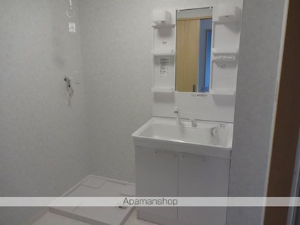 クレドール南川添[1LDK/50.2m2]の洗面所