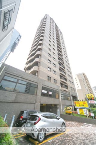 新宿区高田馬場のマンションの外観1