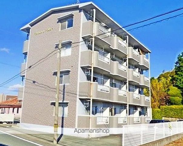 マンションレイクビューの外観写真
