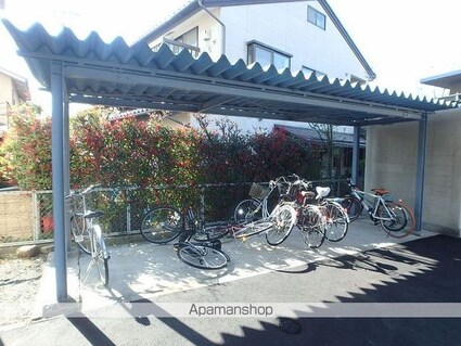 コーポ塩野[2DK/47m2]の共用部1