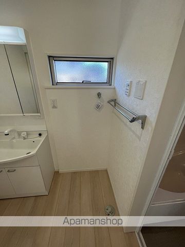 小呂町戸建の内装写真