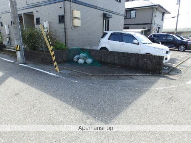 ヴィレッジ札場 A棟の内装写真