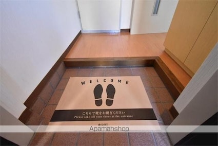 桜台コートハウス[1R/16.79m2]の玄関