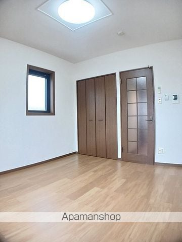エクレールの内装写真