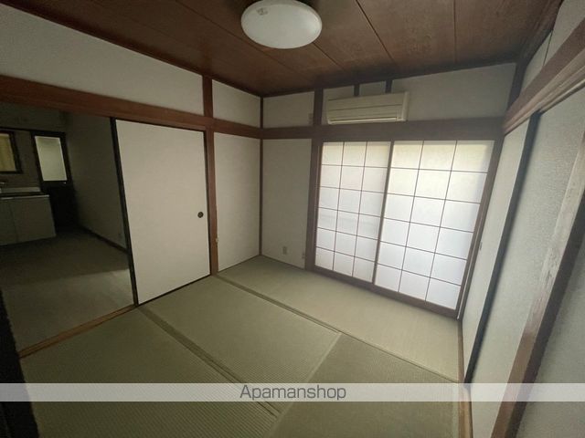 近鉄大阪線 高安駅 徒歩17分 2階建 築49年の内装写真