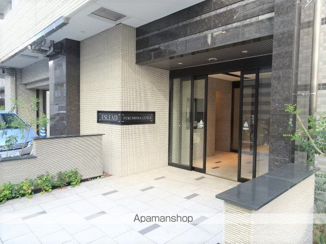 エスリード福島ラグジェの玄関写真