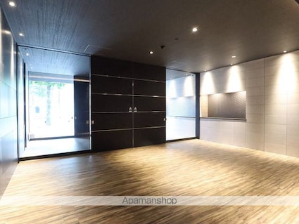ＳーＲＥＳＩＤＥＮＣＥ桜本町ａｗｅｓｏｍｅ[1K/24.2m2]のロビー