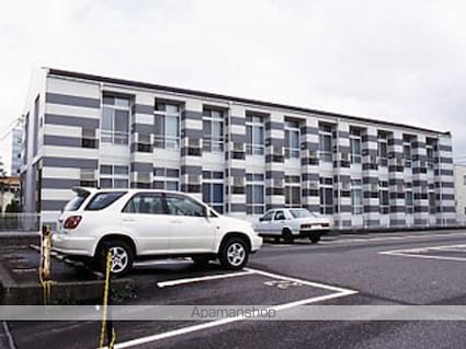 レオパレス燕良[1K/20.37m2]の外観1