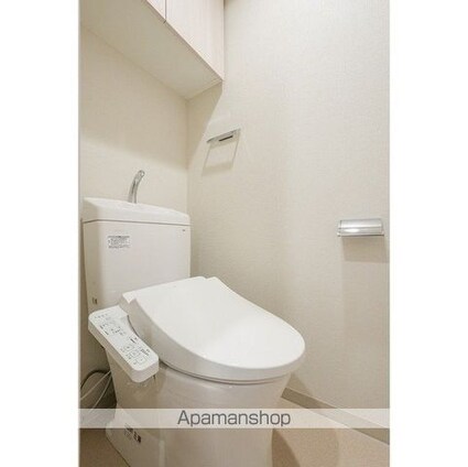 コンフォリア・リヴ西蒲田[2DK/35.31m2]のトイレ