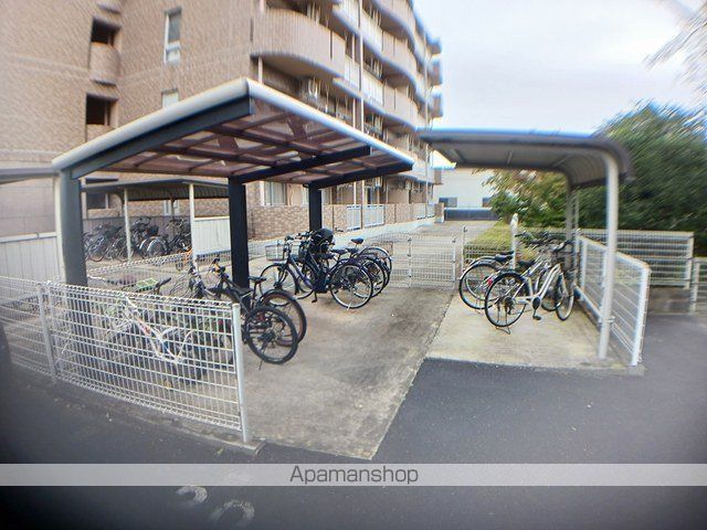 ウェスト プレイスの外観写真