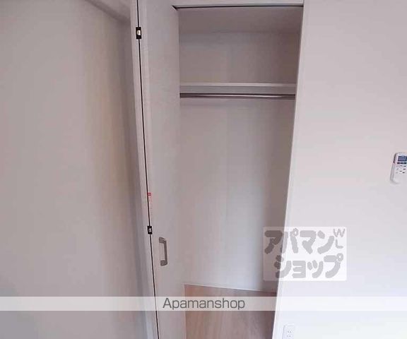STANDZ今出川通の内装写真