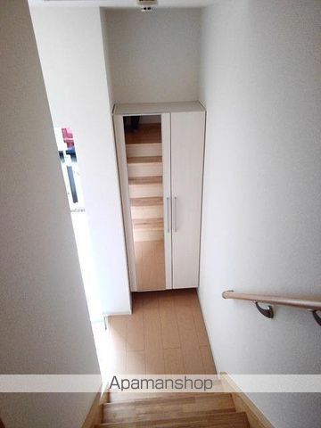 モデッサ芳野Nの内装写真