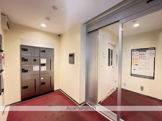 サンウッド札幌医大前の玄関写真