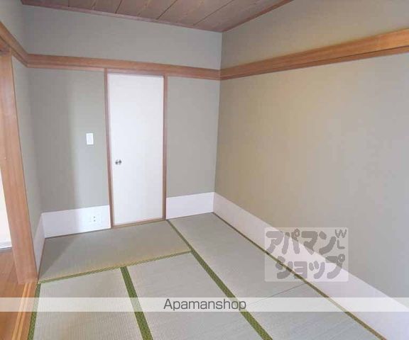 パインフィールド洛東の内装写真