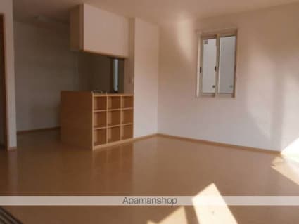 ファヴォーレⅠⅡⅢ　Ⅱ[2LDK/54.24m2]のリビング・居間2