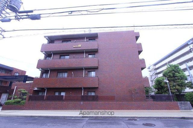 潮ハイツの外観写真