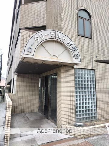 ロータリービルド南花田の玄関写真