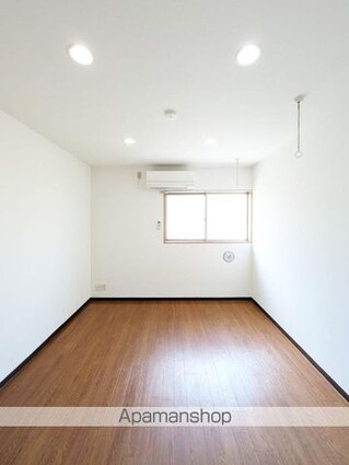 ヴィラ下北沢Ａ棟[1R/15.8m2]のリビング・居間