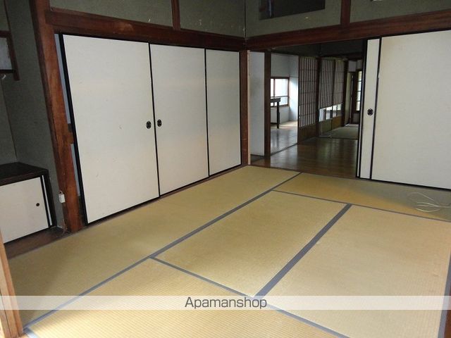 とさでん交通伊野線 枡形駅 徒歩6分 1階建 築100年の内装写真