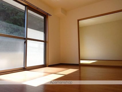 カーサ城山[2LDK/58.99m2]のリビング・居間