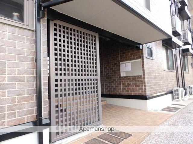 リビングタウンIC小郡 A棟の玄関写真