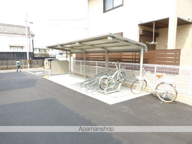 レイクパレット[2LDK/66.73m2]の共用部1