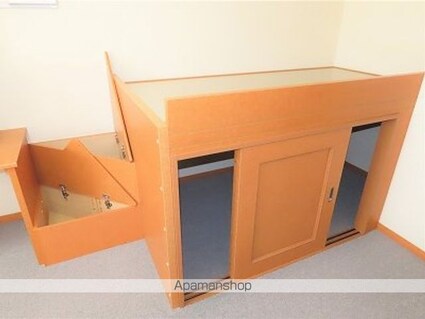 レオパレスサンズ[1K/22.35m2]の内装