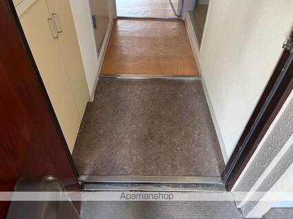 Ｋコーポ[2LDK/60.5m2]の玄関