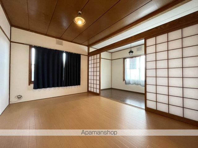 ハイツジュエリーの内装写真