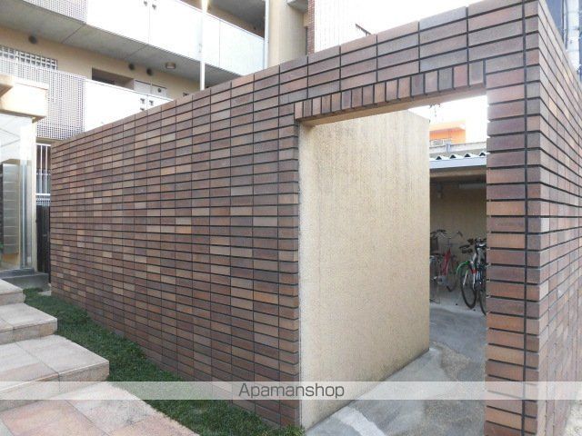 シャルマン高社の玄関写真