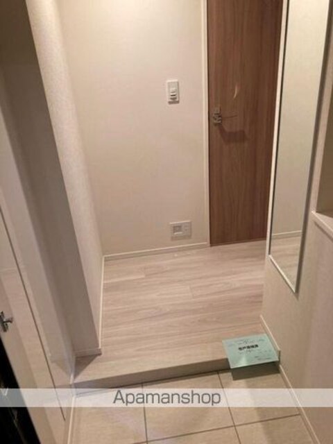 パークリュクス神田[1R/25.41m2]の玄関